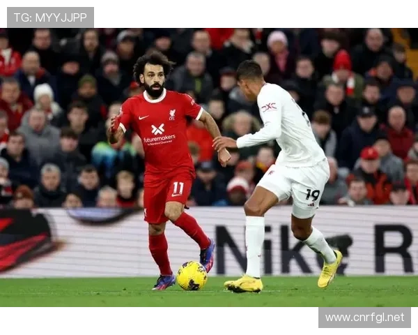 巴黎关键战表现不稳定,对赛季竞争格局带来阶段性变化 巴黎关键战表现不稳定,对赛季竞争格局带来阶段性变化