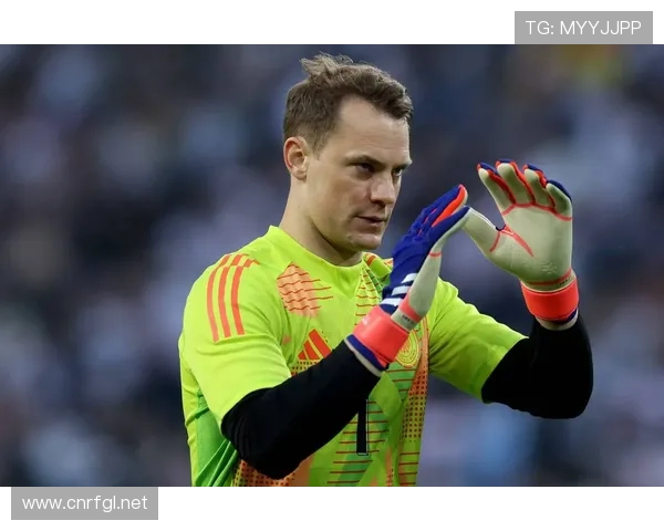 拜仁内部矛盾凸显!后防危机与管理分歧,这支豪门还能否维持争冠底气? 拜仁内部矛盾凸显!后防危机与管理分歧,这支豪门还能否维持争冠底气?