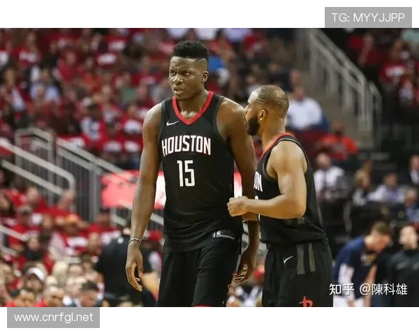 克里斯·波什篮下高效终结力拉开与同时代内线对手差距